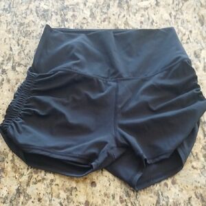 Halara Ruched Side Black Women’s Athletic Shorts